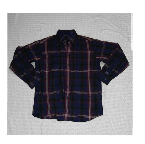 Roundtree & Yorke Other - Roundtree & yorke longsleeve!
